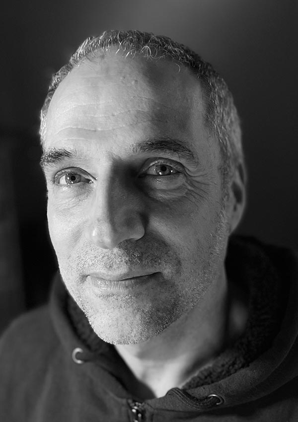 Headshot Paulo Abreu