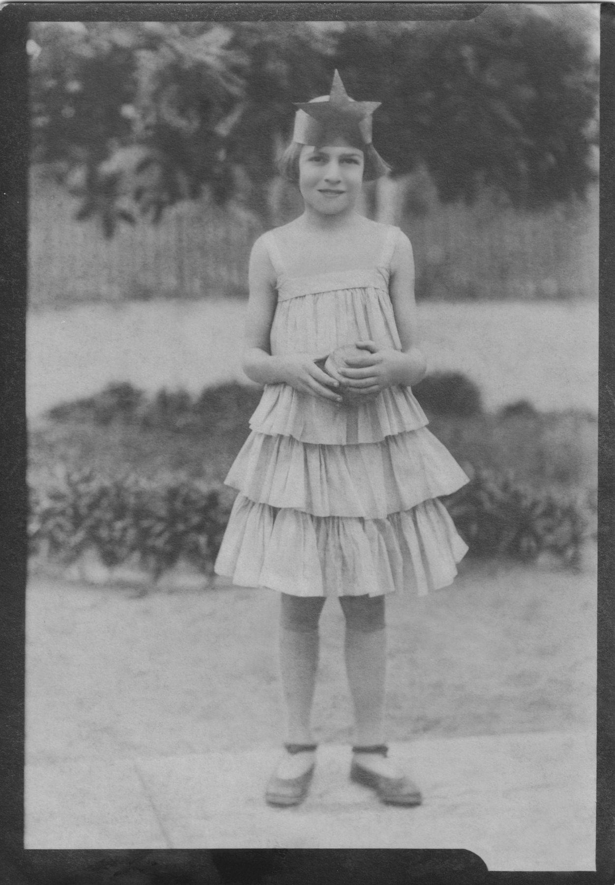 Starlene, Someqwhere in America, circa 1920's